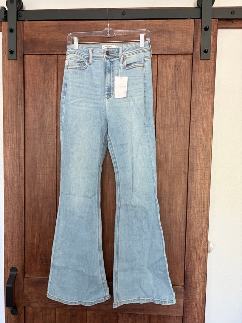 Carly Jean Los Angeles Austin Light Wash Flared Jeans Size 9